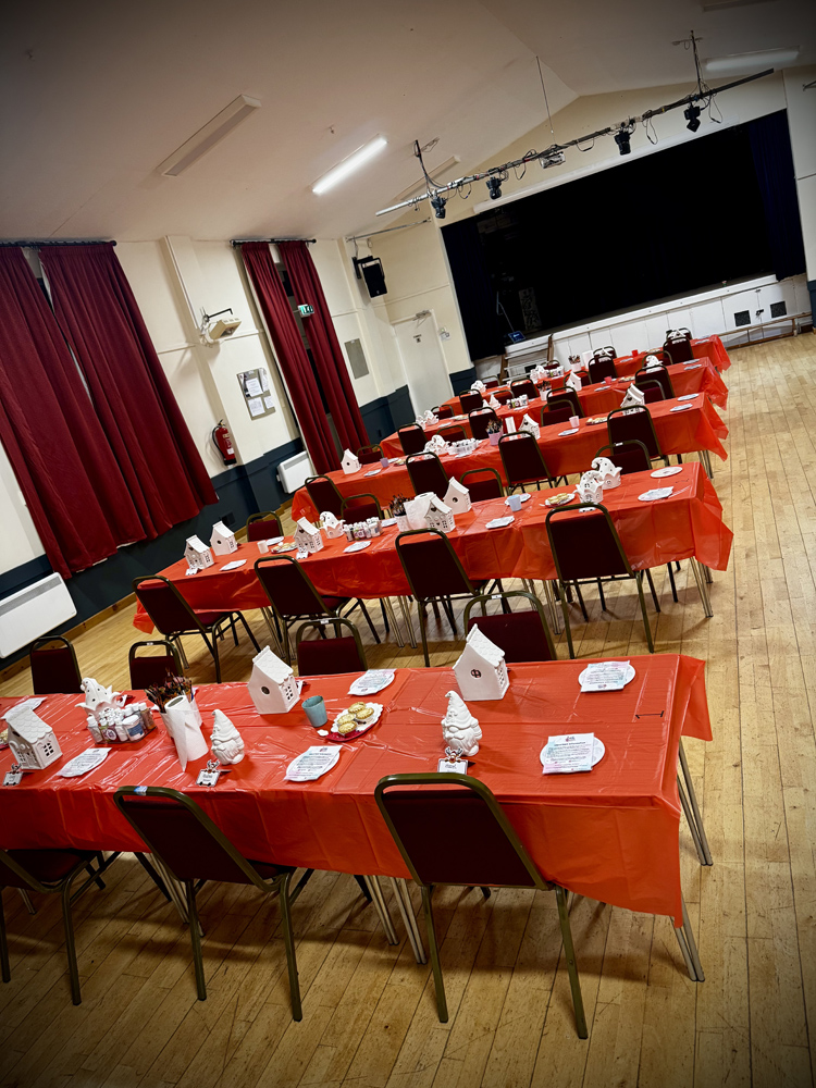 Krafty Ceramics, ceramic parties Westbury, Trowbridge, Warminster, Frome, Bradford-on-Avon, Bristol, Bath, ceramic painting parties, hen do, corporate events, pottery painting party