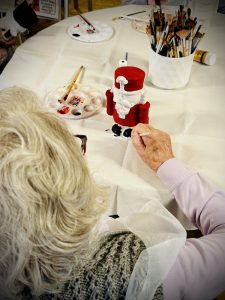 Krafty Ceramics, ceramic parties Westbury, Trowbridge, Warminster, Frome, Bradford-on-Avon, Bristol, Bath, ceramic painting parties, hen do, corporate events, pottery painting party